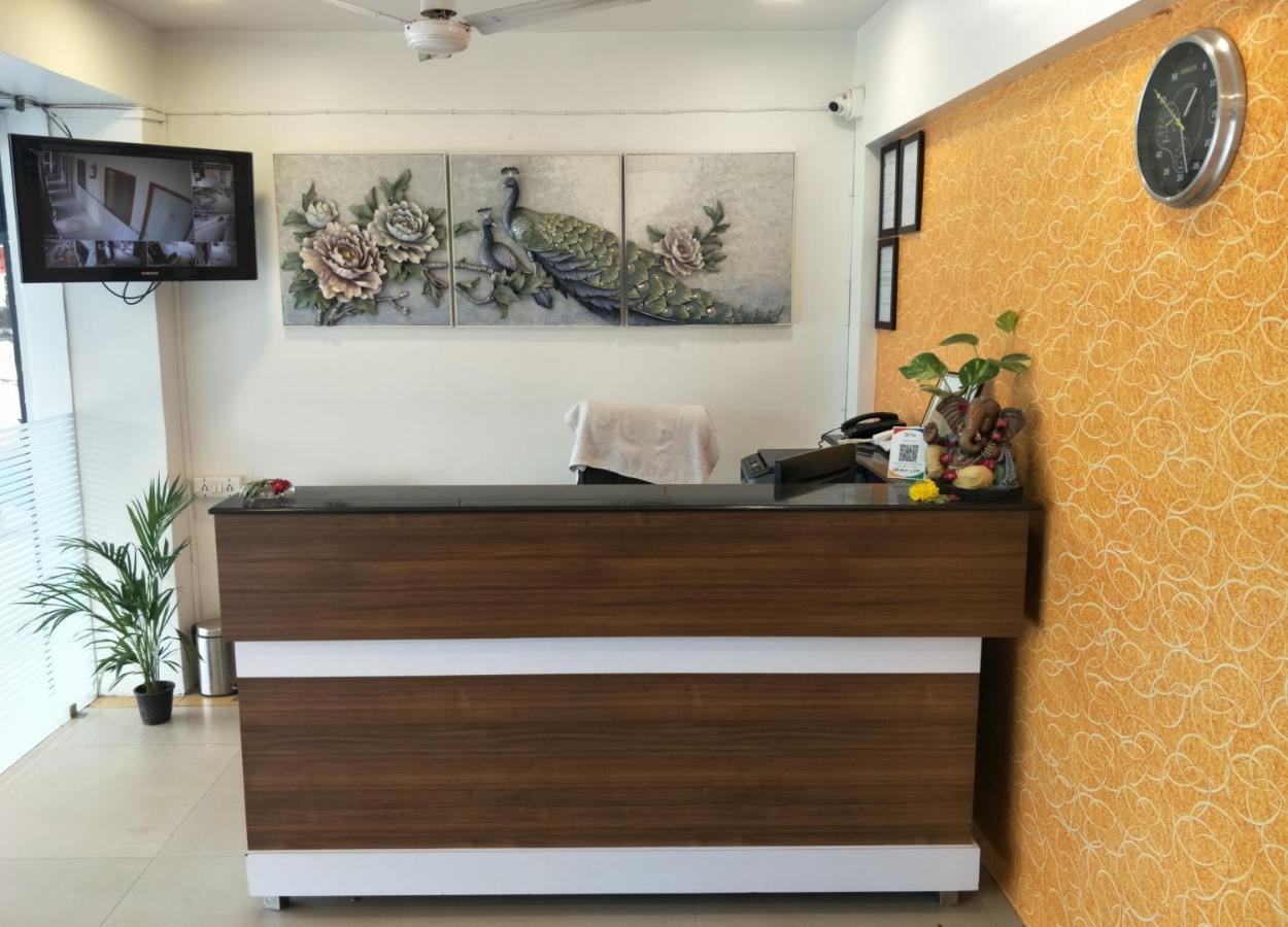 Hotel Runway Inn أحمد أباد المظهر الخارجي الصورة